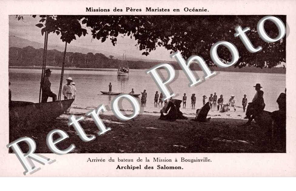 Arrivee du bateau de la Mission a Bougainville