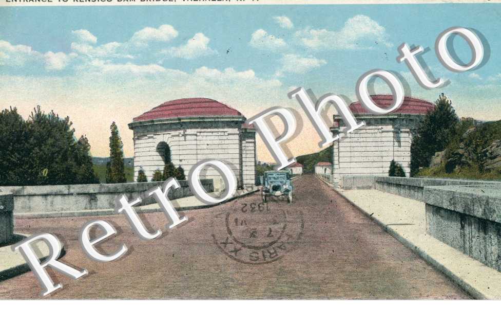 Entrance to Kensico Dam Bridge