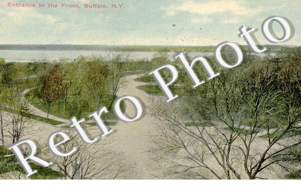 entrance to the front