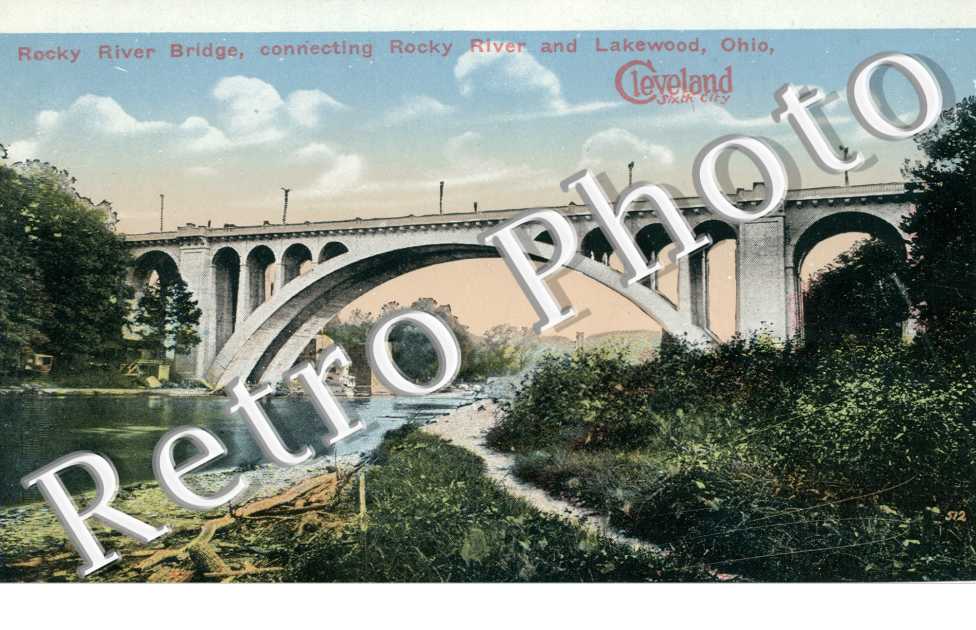 Rocky River Bridge connecting Rocky River and Lakewood