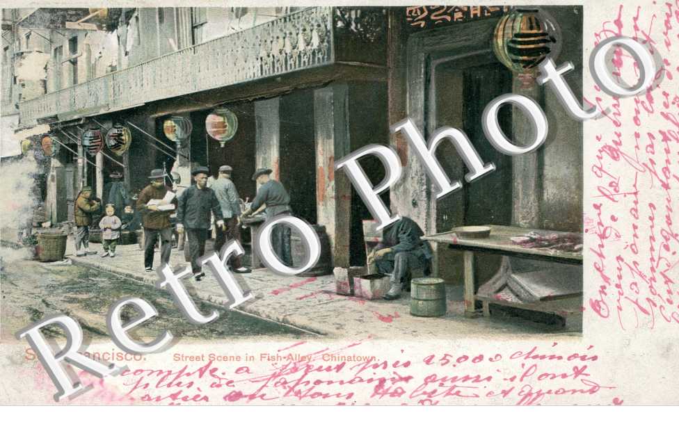 Street Scene in Fish Alley, Chinatown