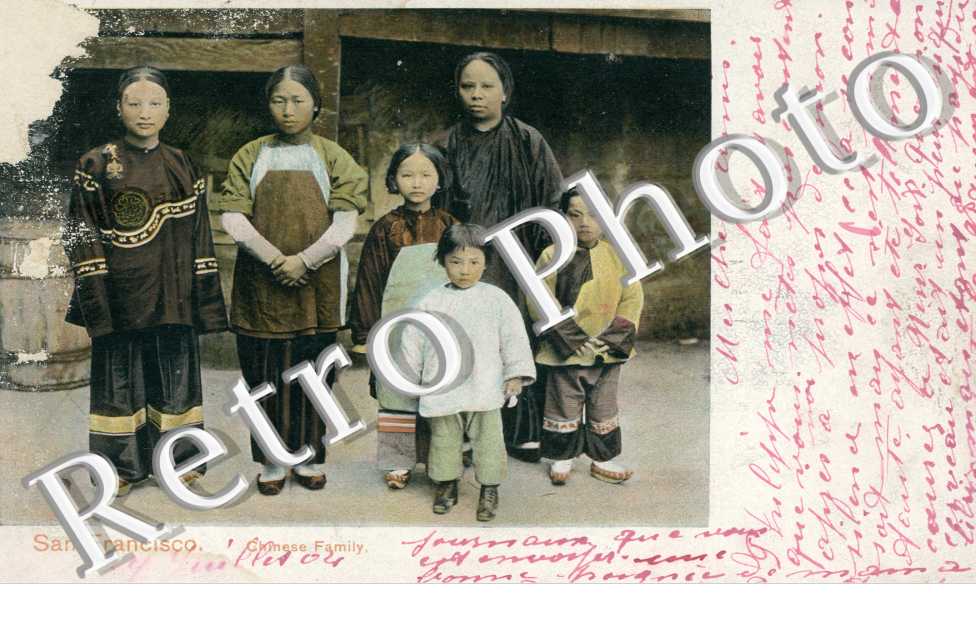 Chinese Family, CHinatown