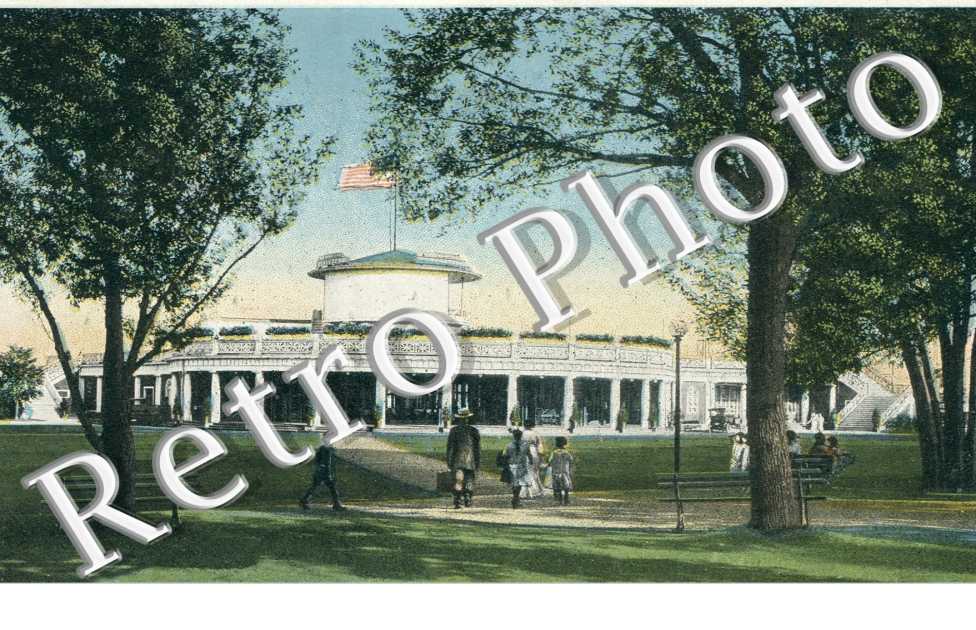 Pavillon, Lake Harriet