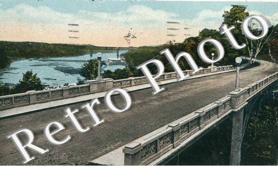 Mississippi River and Bridges