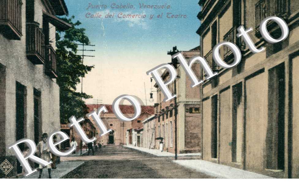 Calle del Comercio y el Teatro