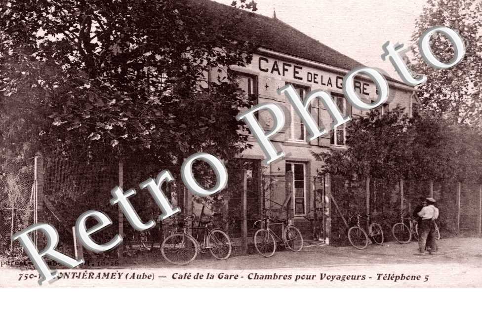 Cafe de la gare - chambres pour voyageurs