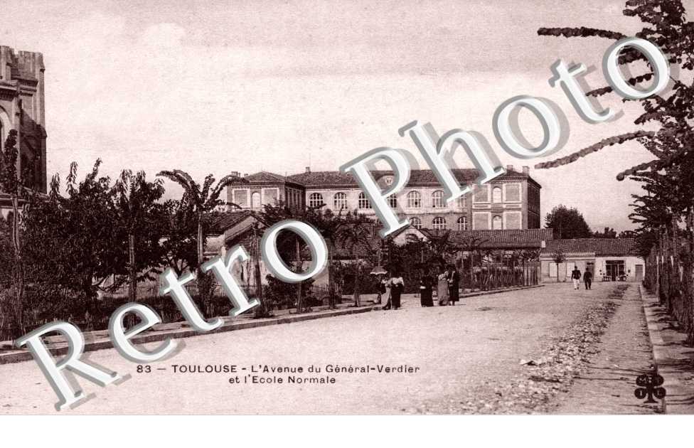 l'avenue du Gal Verdier et l'Ecole Normale