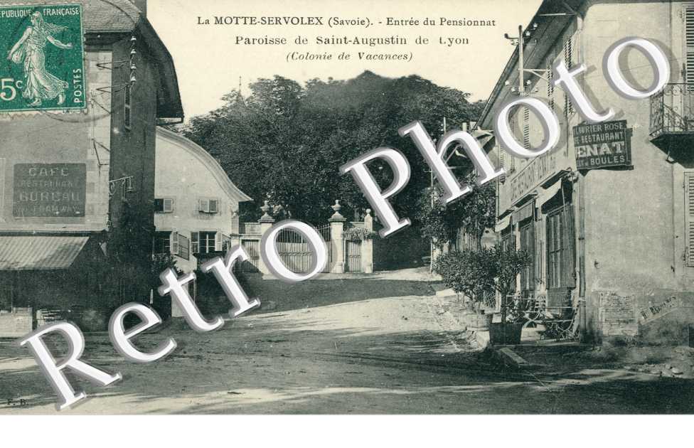 entree du pensionnat, paroisse de Saint Augustin de Lyon