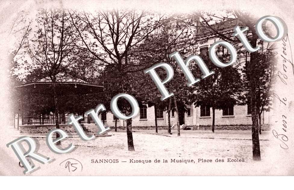 kiosque de la musique, place des ecoles