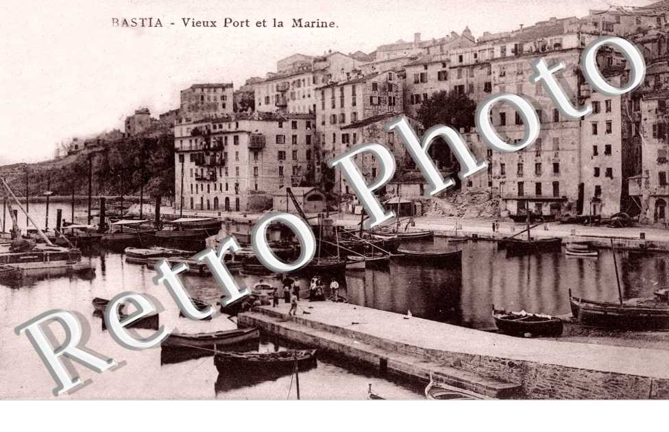 vieux port et la Marine