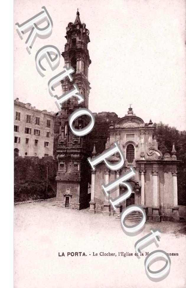 Le Clocher, l'Eglise et la Maison Conneau