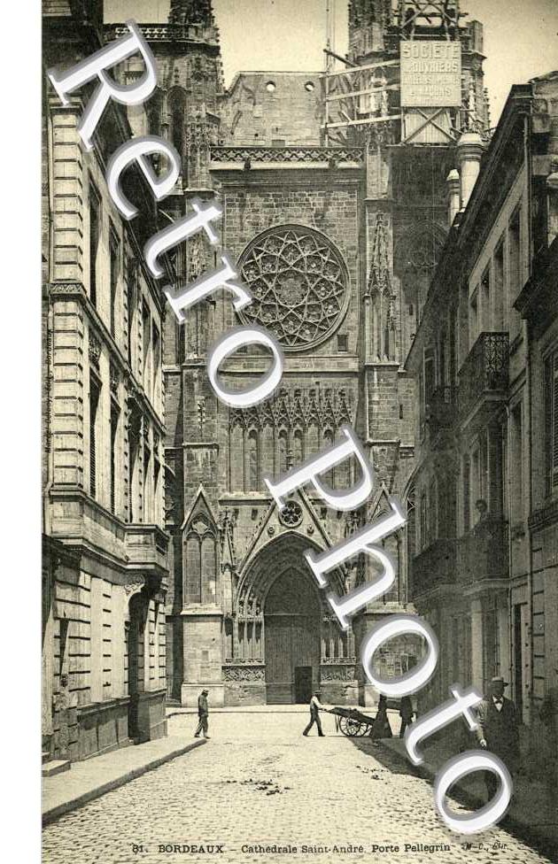 Cathedrale Saint Andre - porte Pellegrin