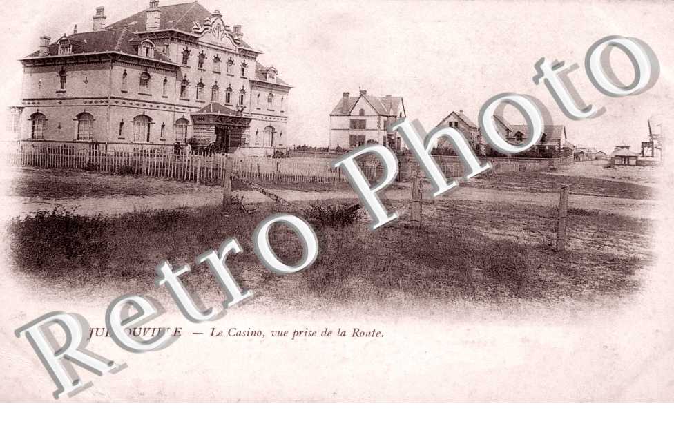 le casino, vue prise de la route