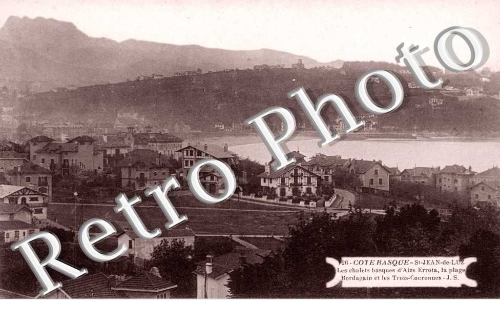 les châlets Basques d'Aize Errota, la plage Bordagain et les Trois-Couronnes