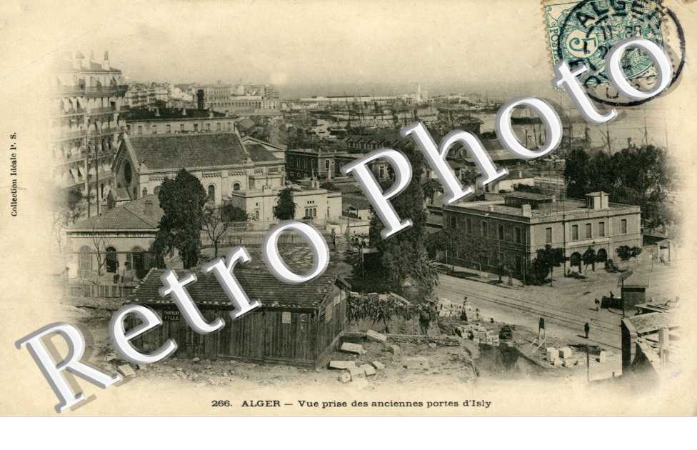 vue prise des anciennes portes d'Isly