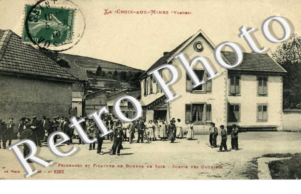 peignages et filature de Bourre de soie  Sortie des ouvriers