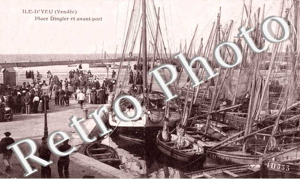 Place Dingler et avant Port