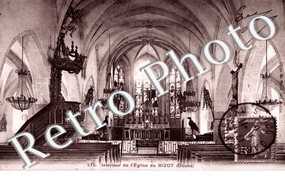Interieur de l'Eglise