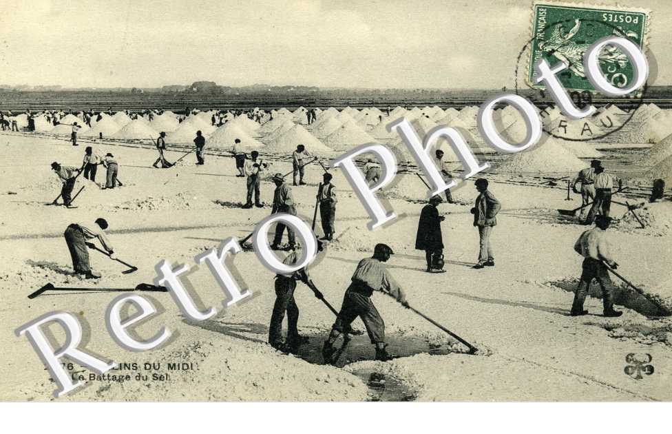 Salins du Midi Le Battage du Sel