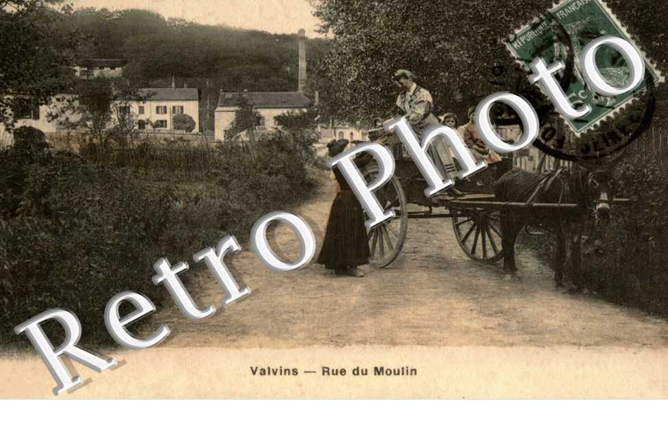 Valvins  Rue du moulin