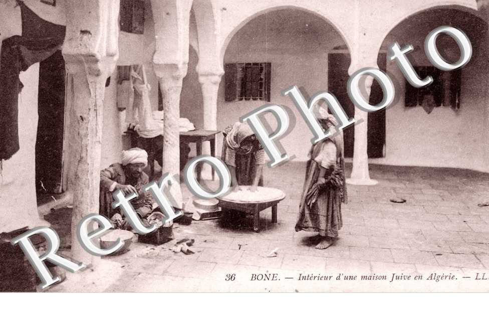 Interieur d'une Maison Juive en Algerie