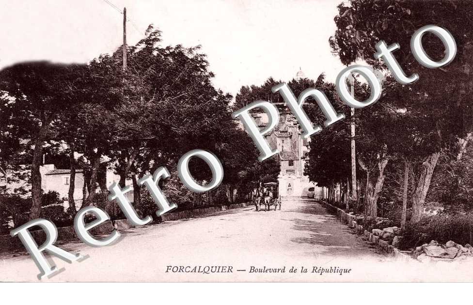 Boulevard de la Republique