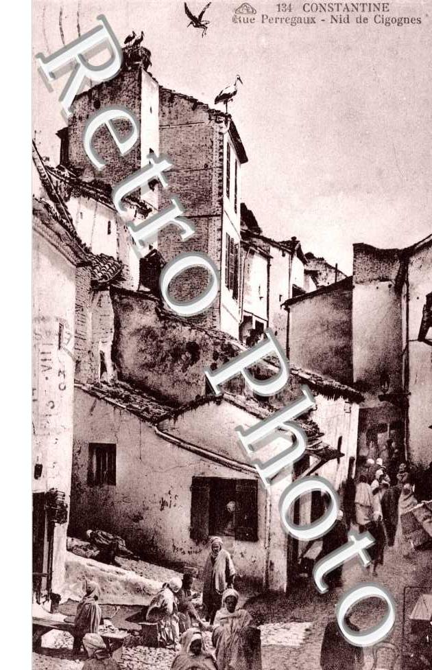 Rue Perreagaux, Nid de Cigognes
