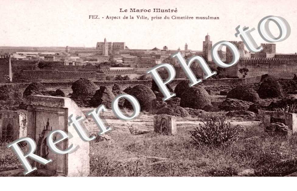 Vue d'Ensemble de la Ville, prise du Cimetiere Musulman