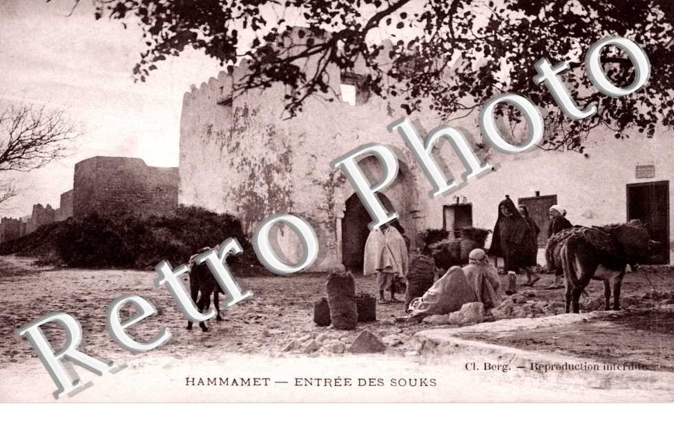 Entree des souks