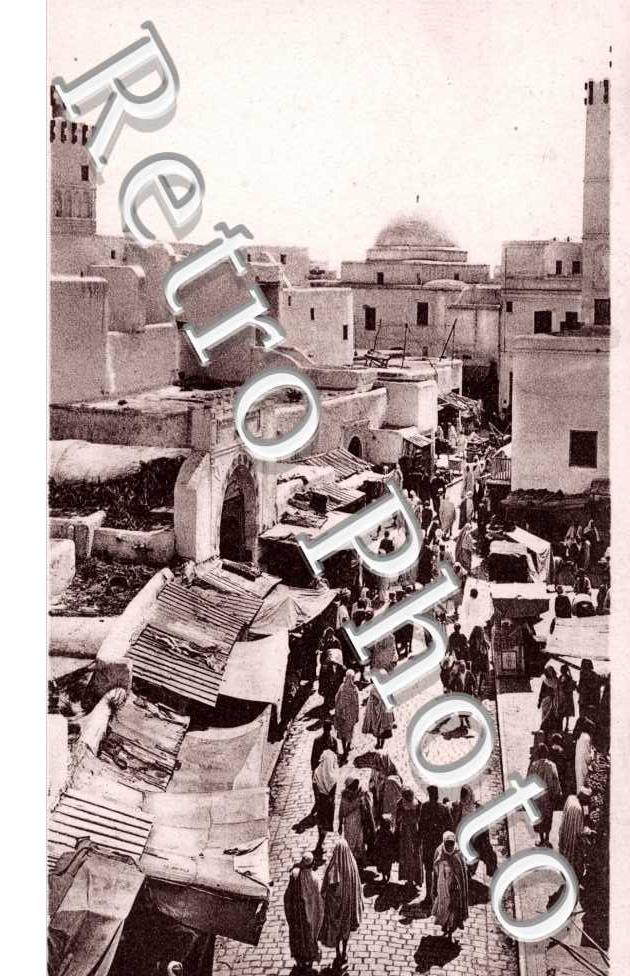 Rue Saussier et Mosquee du Bey