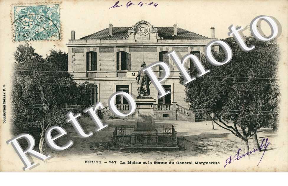 La mairie et la statue du general Margueritte