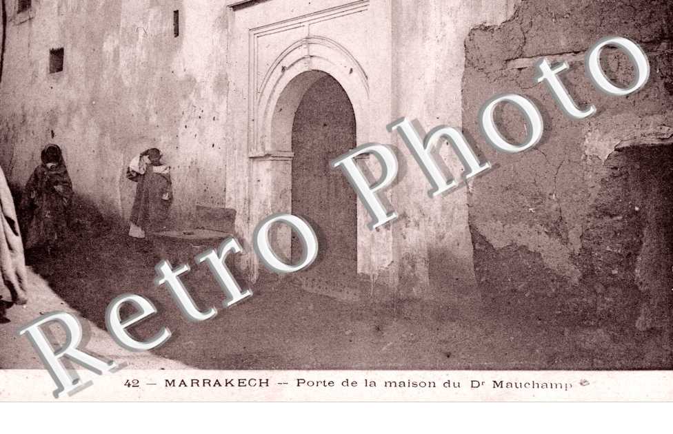 Porte de la Maison du DR Mauchamp