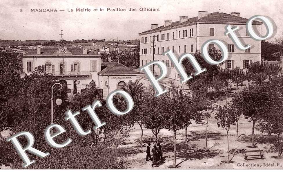 la Mairie et le Pavillon des Offoicers