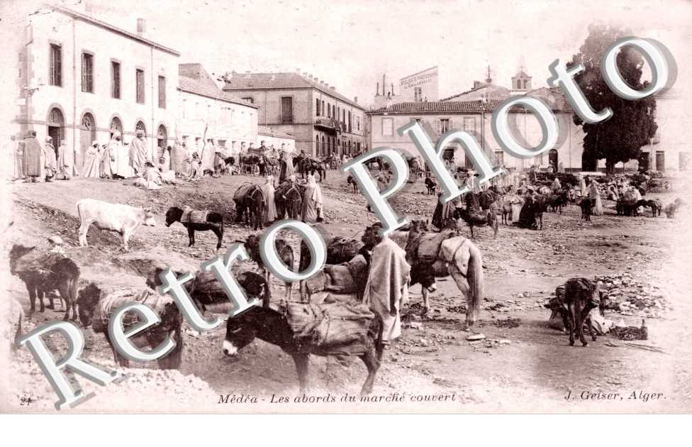 Abords du Marche couvert