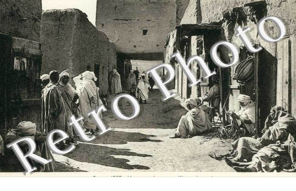 Rue dans un village du sud