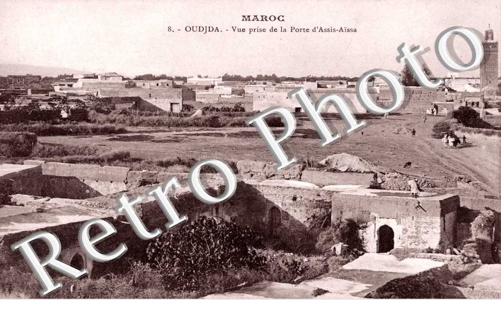 Vue prise de la Porte d'Assis-Aissa