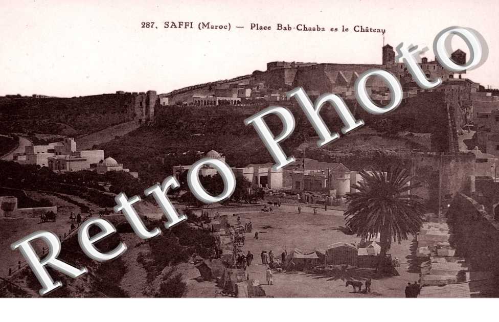 Place Bab-Chaaba et la chateau