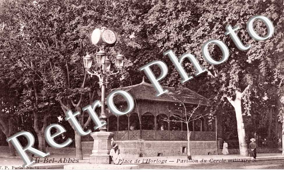 place de l'horloge, Pavillon du Cercle militaire
