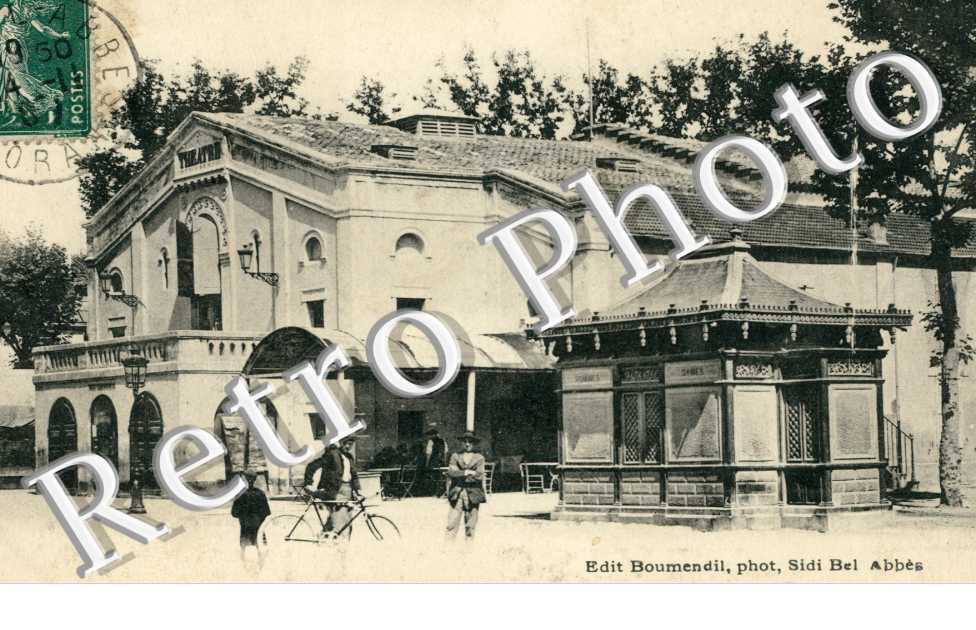 Le Theatre