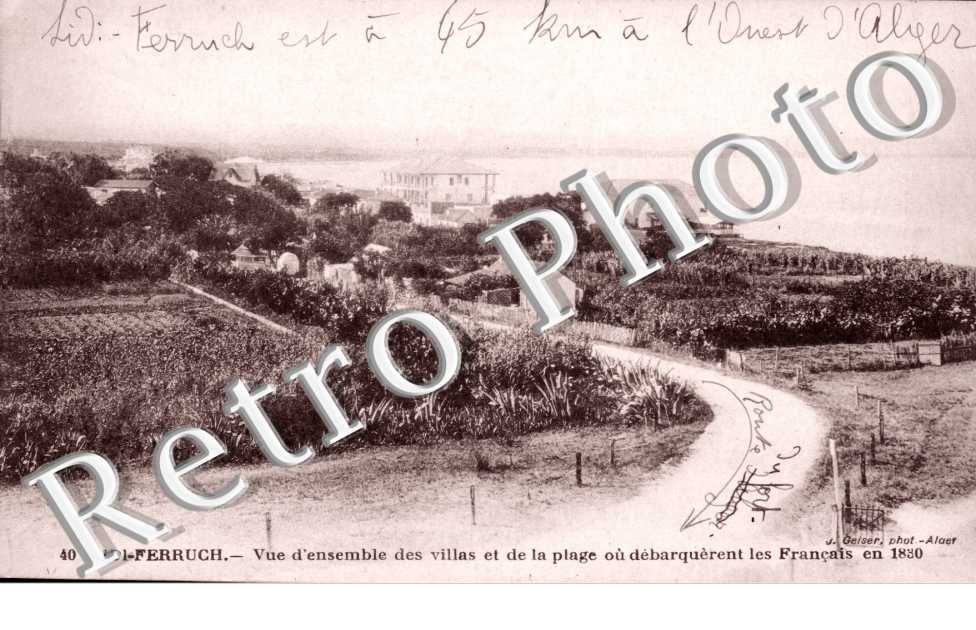 Vue d'Ensemble des Villas et de la Plage ou debarquerent les Francais en 1830