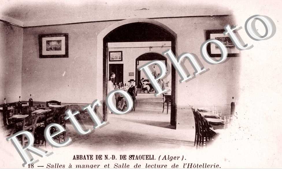 abbaye de Notre-Dame - salle a manger et salle de lecture dee l'hotellerie