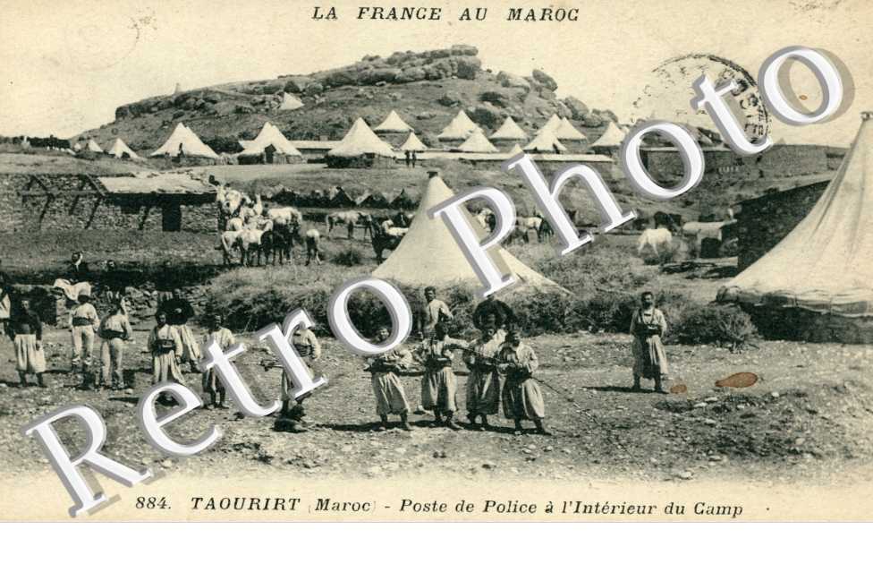Postes de Police a l'interieur du Camp