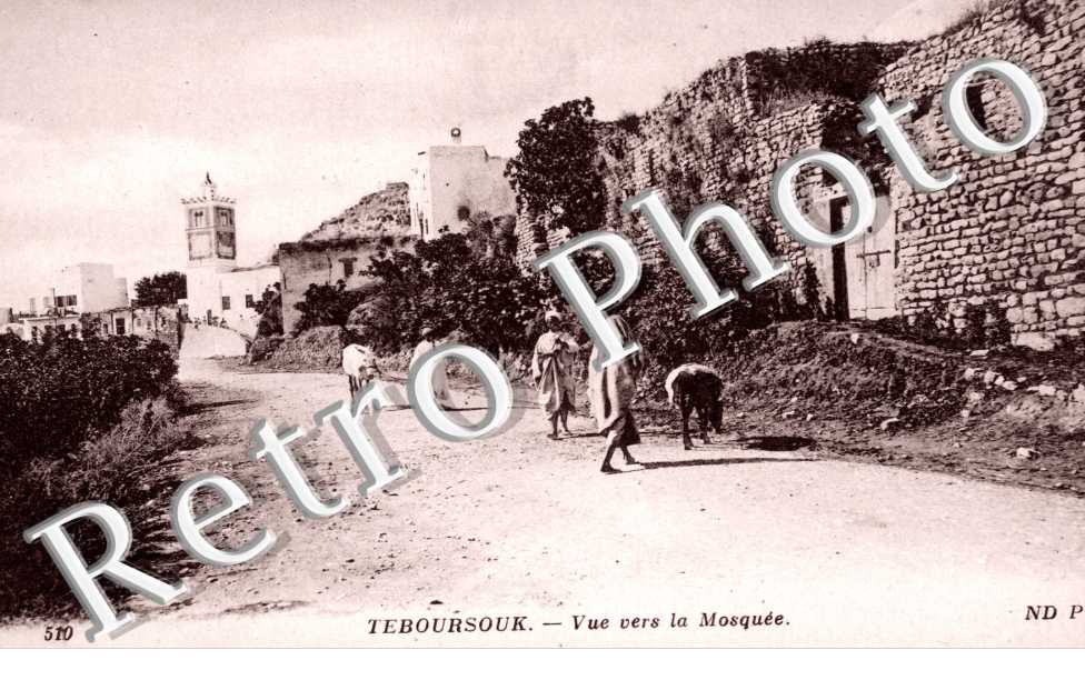 Vue vers la Mosquee