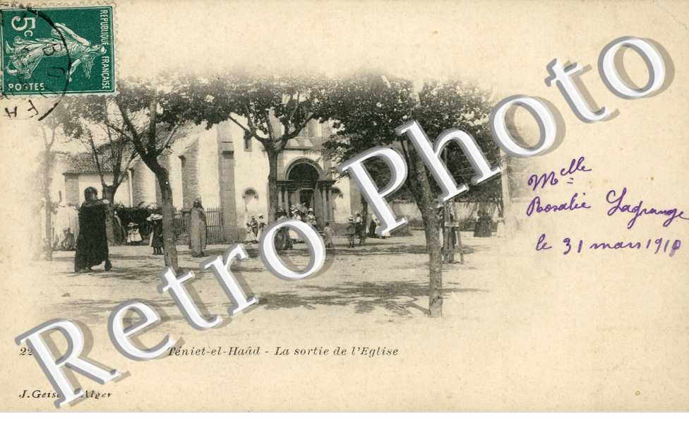 La sortie de l'eglise