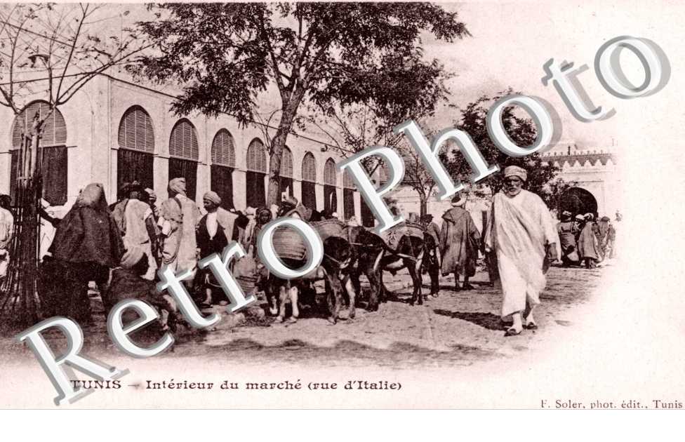 Interieur du Marche (Rue d'Italie)