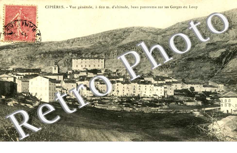 vue generale, beau panorama sur les gorges du Loup