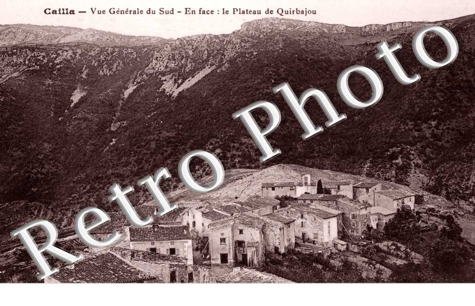 vue generale du sud En face : le plateau de Quirbajou
