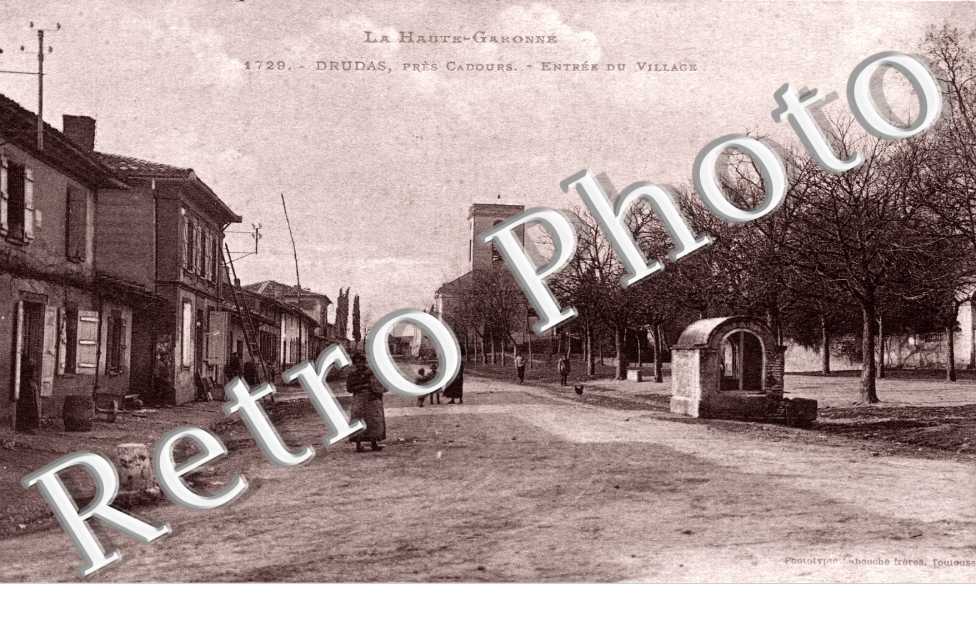 entree du village