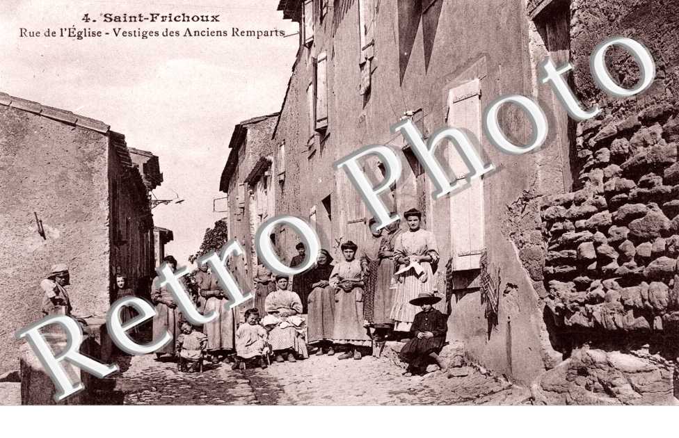 rue de l'eglise Vestiges des anciens remparts