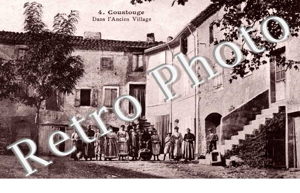 dans l'ancien village